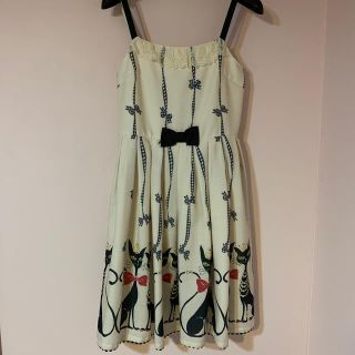 エミリーテンプルキュート 猫の通販 82点 | Emily Temple cuteを買う 直販 エミリーテンプルキュート♡猫柄ワンピース ひざ丈ワンピース