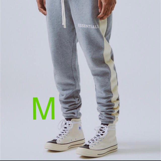 FEAR OF GOD(フィアオブゴッド)のM FOG Essentials Side Stripe Sweatpants メンズのパンツ(その他)の商品写真