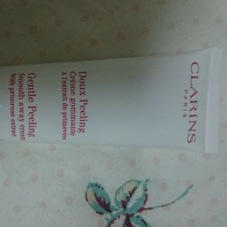 クラランス(CLARINS)の人気 ジェントルピーリング(ゴマージュ/ピーリング)