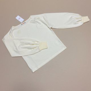 ビームス(BEAMS)のBEAMS HEART トップス★新品未使用タグ付★(カットソー(長袖/七分))