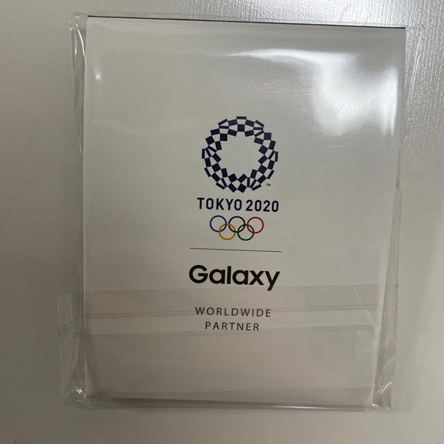 Galaxy(ギャラクシー)の値下げしました！【ギャラクシー】ピンバッジ　ノベルティ　東京オリンピック2020 エンタメ/ホビーのアニメグッズ(バッジ/ピンバッジ)の商品写真