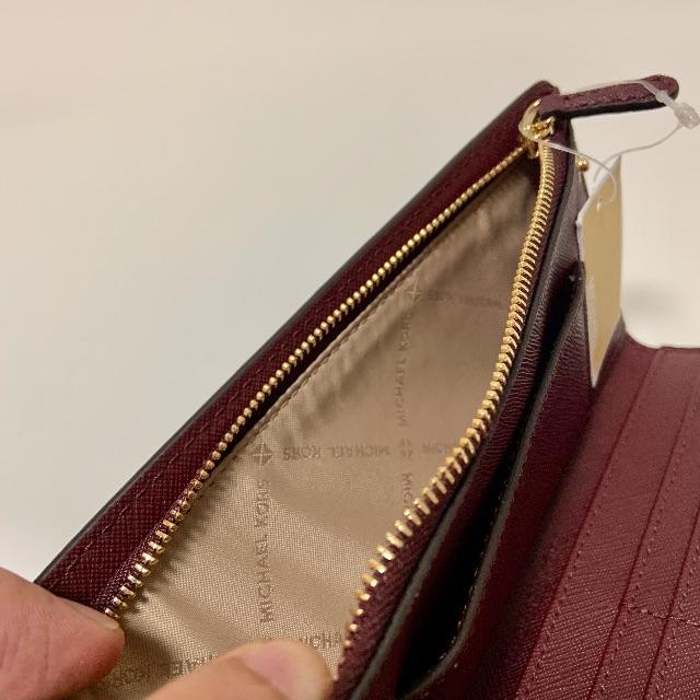 Michael Kors(マイケルコース)の半額・早い者勝ち！【新品未使用タグ付】マイケルコース｜財布｜エンジ×シグネチャー レディースのファッション小物(財布)の商品写真