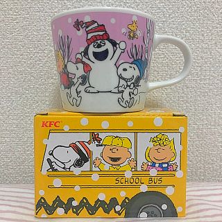 スヌーピー(SNOOPY)のスヌーピー ケンタッキー 限定 マグカップ(グラス/カップ)