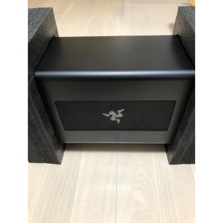 Razer core x chroma(PC周辺機器)