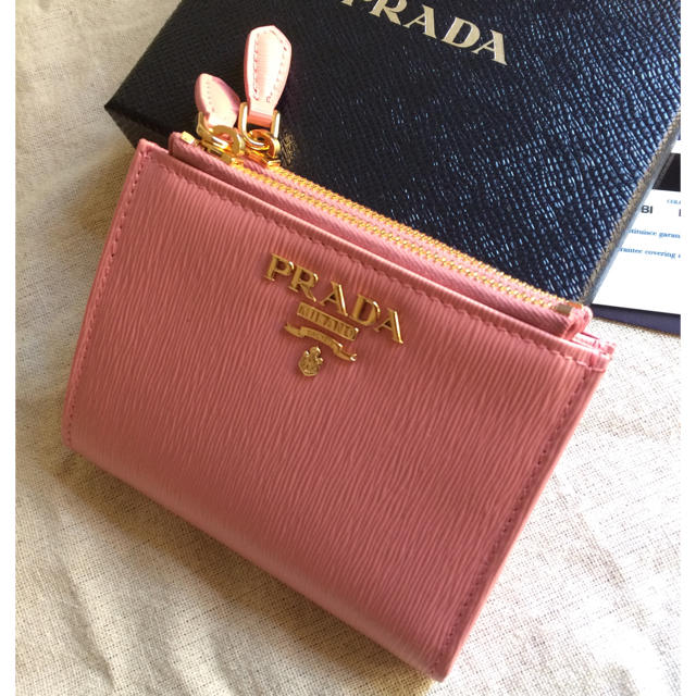 PRADA ミニ財布　PETALO×PEONIA