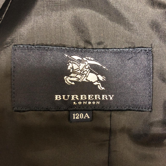 BURBERRY(バーバリー)の美品Burberryバーバリーフォーマルセットアップスーツ120 キッズ/ベビー/マタニティのキッズ服男の子用(90cm~)(ドレス/フォーマル)の商品写真