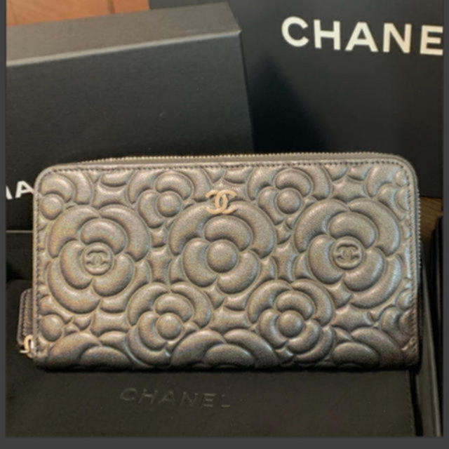 CHANEL - CHANEL2019aw メタリックカメリア長財布ラウンドファスナー の通販 by R♡ 値下げ♡｜シャネルならラクマ