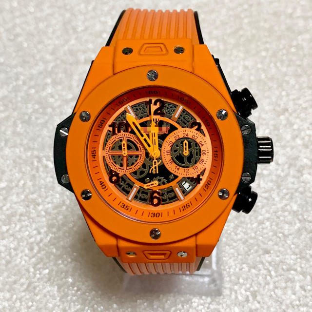 ウブロ オマージュウォッチ スポーツ メンズ腕時計・orange how131の通販 by ヒロ's shop