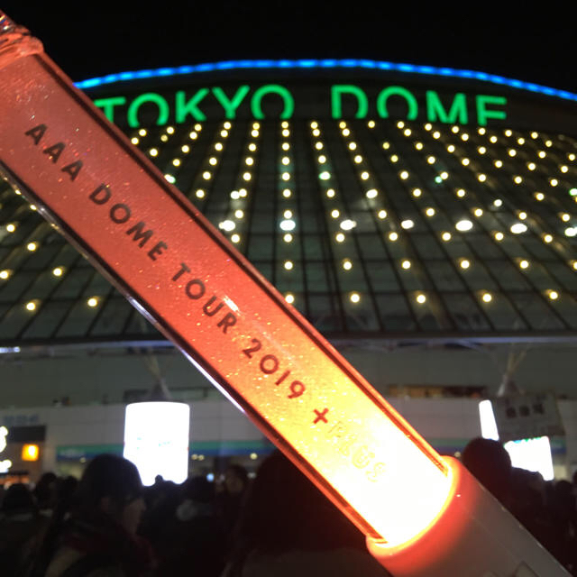 AAA(トリプルエー)のAAA Dome 2019ペンライト エンタメ/ホビーの声優グッズ(ペンライト)の商品写真