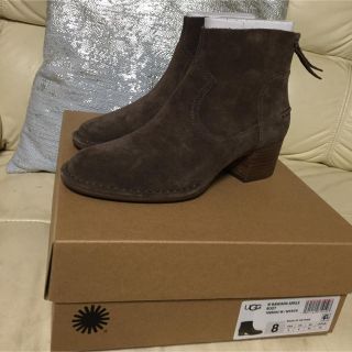 アグ(UGG)の★UGGスウェードブーツ★新品未使用★(ブーツ)