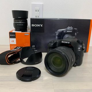 ソニー(SONY)のSONY デジタル一眼レフα77 II ILCA-77M2Q + 単焦点35mm(デジタル一眼)