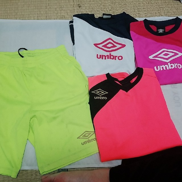 UMBRO(アンブロ)のUmbro キッズ/ベビー/マタニティのキッズ服男の子用(90cm~)(Tシャツ/カットソー)の商品写真