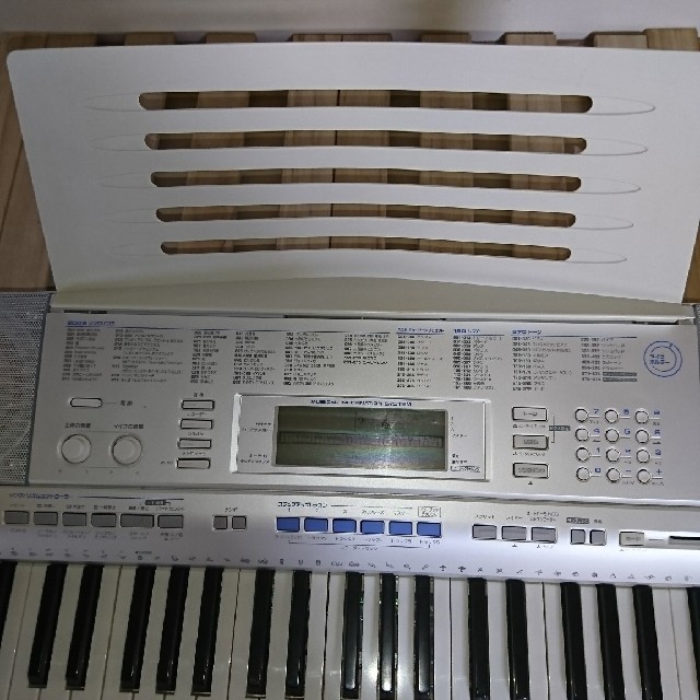 CASIO 光ナビゲーションキーボード(61鍵盤) LK-205スタンド付き CASIO 光ナビゲーションキーボード(61鍵盤) LK-205スタンド付き