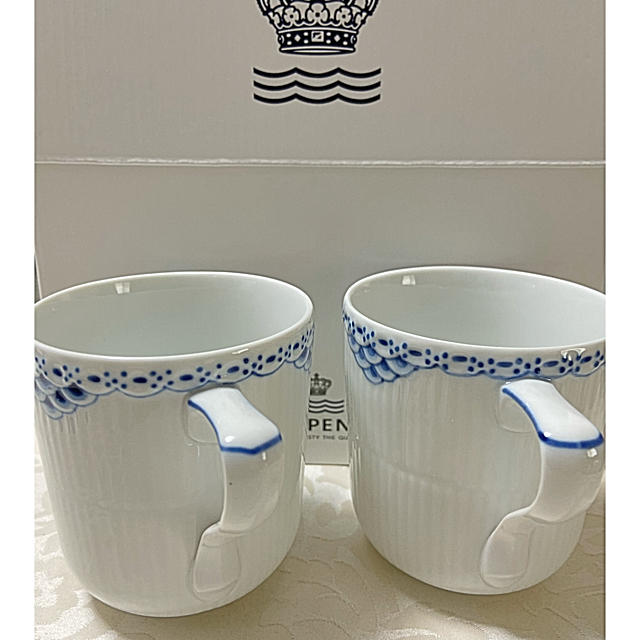 ROYAL COPENHAGEN(ロイヤルコペンハーゲン)のロイヤルコペンハーゲン　ペアマグ　新品未使用品 インテリア/住まい/日用品のキッチン/食器(食器)の商品写真