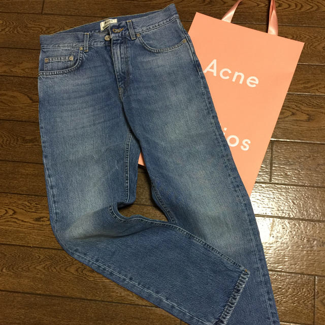 ACNE(アクネ)のACNE BOYVINTEAGE デニム レディースのパンツ(デニム/ジーンズ)の商品写真