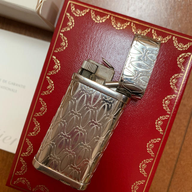 Cartier(カルティエ)のカルティエ　ガスライター メンズのファッション小物(タバコグッズ)の商品写真