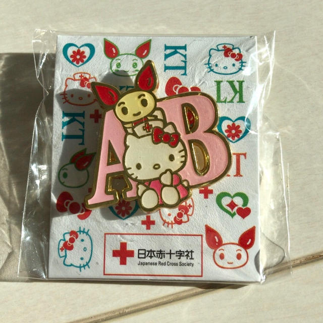 ハローキティ 非売品 日本赤十字社 ハローキティ ピンバッジ ピンズhello Kittyの通販 By Mochihiko S Shop ハローキティならラクマ