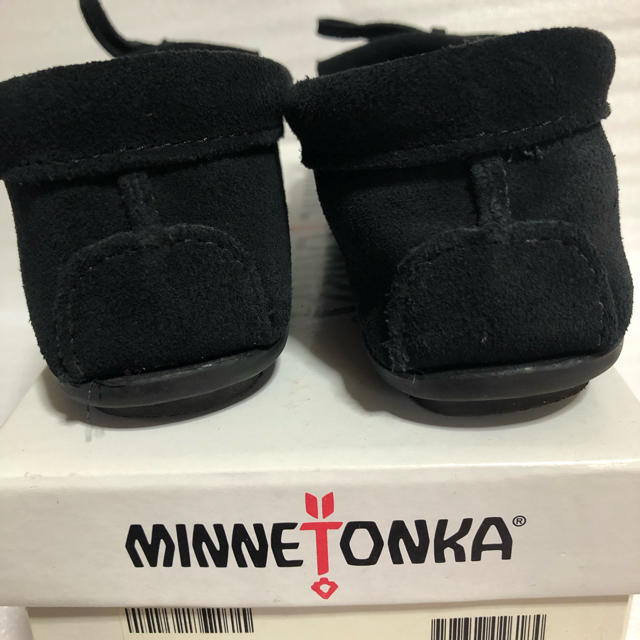Minnetonka(ミネトンカ)のMINNETONKA ブラック レディースの靴/シューズ(スリッポン/モカシン)の商品写真
