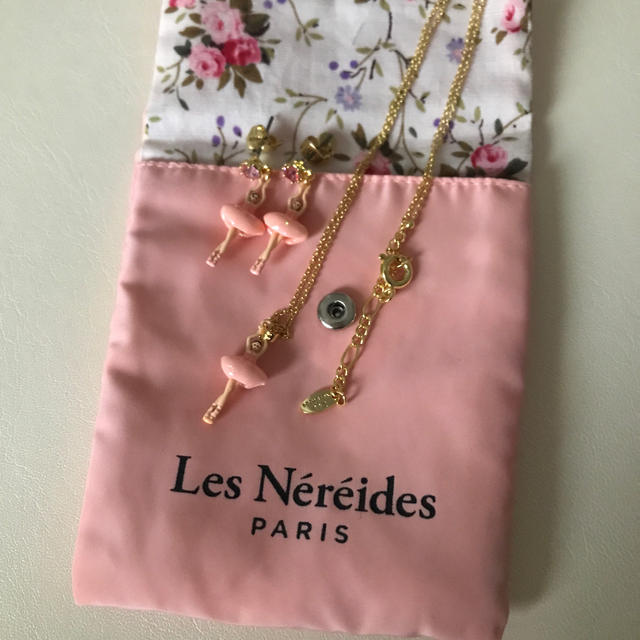 Les Nereides(レネレイド)の💐 レネレイド バレリーナ ピアス ＆ ネックレス 💐 レディースのアクセサリー(ネックレス)の商品写真