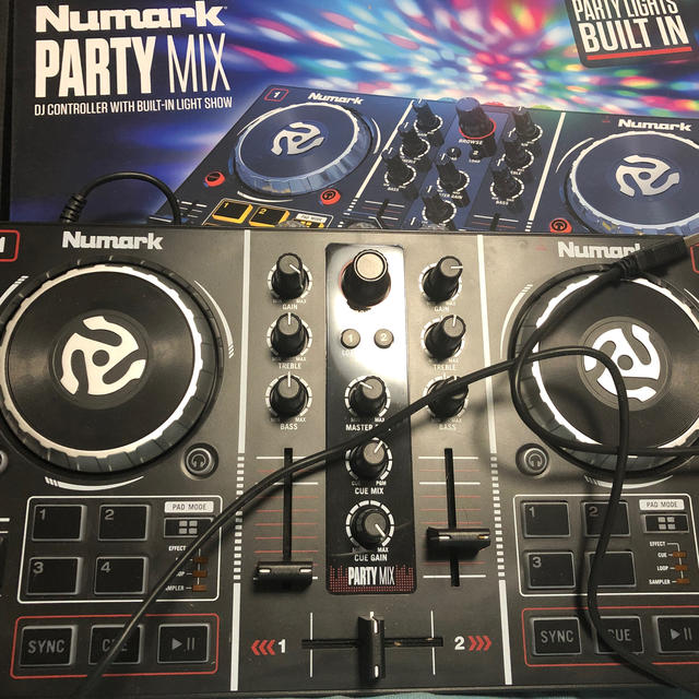 numark party mix dj controller