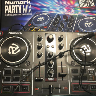 numark party mix dj controller(DJコントローラー)