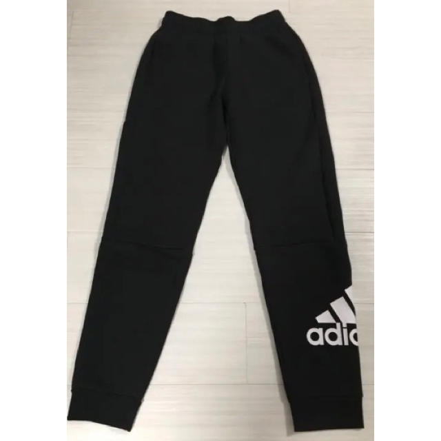 adidas(アディダス)の[新品] アディダス ジュニア スウェット セットアップ (裏起毛) キッズ/ベビー/マタニティのキッズ服男の子用(90cm~)(ジャケット/上着)の商品写真