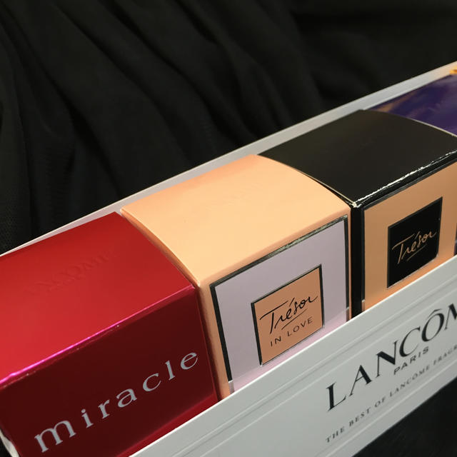 LANCOME(ランコム)のLancôme♡ミニ香水セット コスメ/美容の香水(香水(女性用))の商品写真
