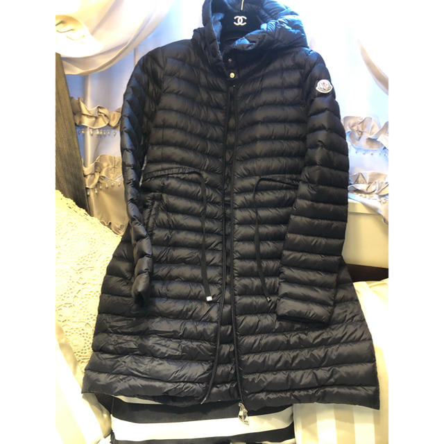 MONCLER(モンクレール)のMONCLER 北川景子さん女優多数大人気LONGE SAISONを超お得に‼︎ レディースのジャケット/アウター(ダウンコート)の商品写真