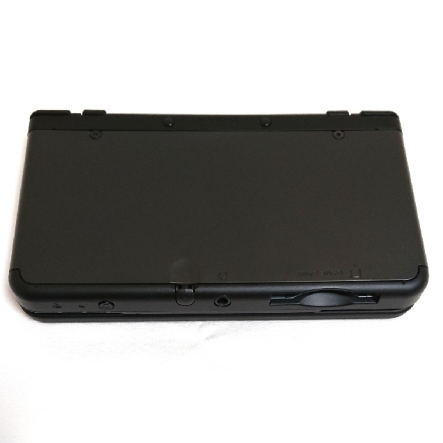 ニンテンドー3DS(ニンテンドー3DS)のNew ニンテンドー3DS (充電器付き)【美品】 エンタメ/ホビーのゲームソフト/ゲーム機本体(携帯用ゲーム機本体)の商品写真