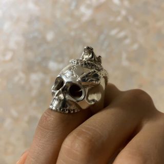 「Vivienne Westwood ヴァニティリング アーマーリング」に近い商品