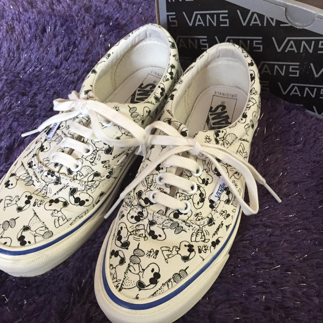 VANS(ヴァンズ)のVANS×スヌーピー メンズの靴/シューズ(スニーカー)の商品写真