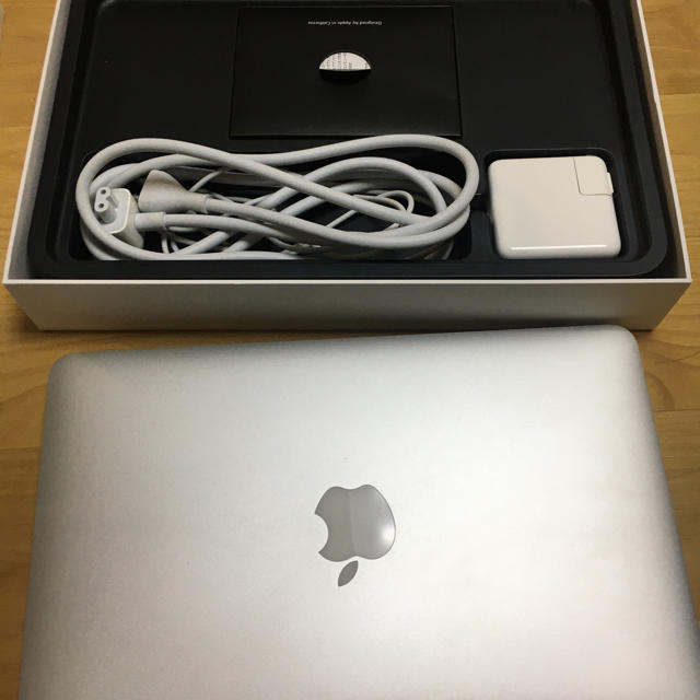 大人気通販 みかん様専用　MacBook Air 2013年モデルの通販 by あきつん's shop｜ラクマ 定番限定品