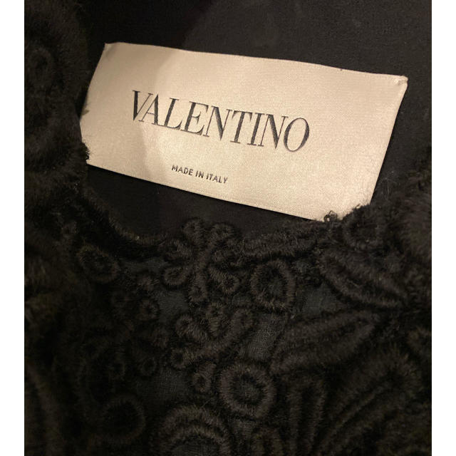 VALENTINO - VALENTINO ヴァレンチノ 花柄刺繍ワンピースの通販 by ragikase's shop｜ヴァレンティノならラクマ