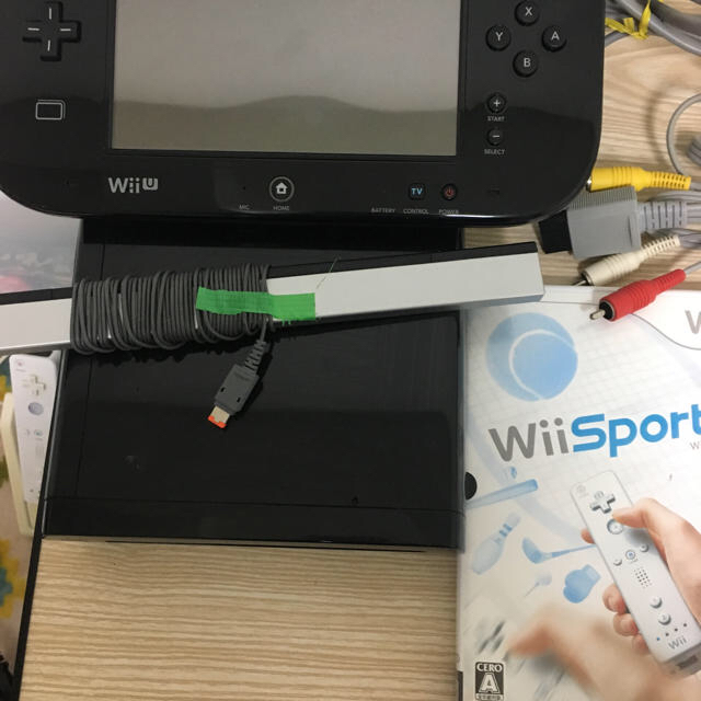 Wii U - WiiU 本体32G＋ソフト無しの通販 by gabu's shop｜ウィーユーならラクマ