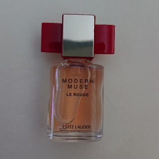 エスティローダー(Estee Lauder)の【新品未使用】エスティーローダー モダンミューズ(香水(女性用))