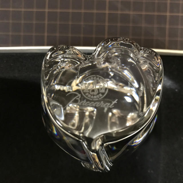 Baccarat(バカラ)のバカラ　招き猫　10cm インテリア/住まい/日用品のインテリア小物(置物)の商品写真