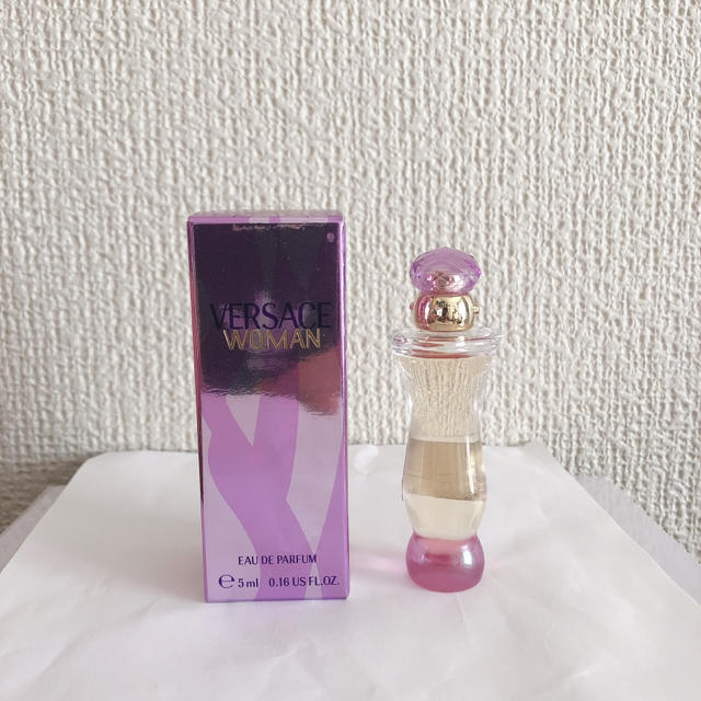 VERSACE(ヴェルサーチ)のVERSACE香水  5ml コスメ/美容の香水(香水(女性用))の商品写真