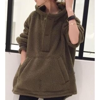 アパルトモンドゥーズィエムクラス(L'Appartement DEUXIEME CLASSE)のアパルトモン STAMMBAUM boa p/o WITH HOOD(ブルゾン)