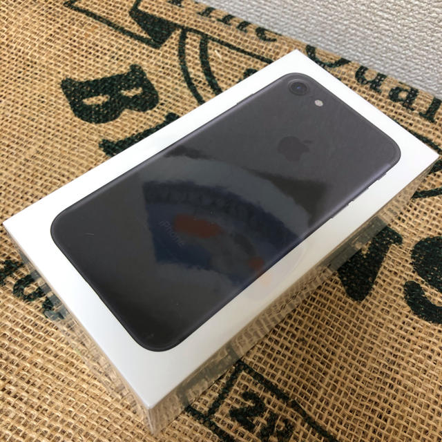 スマートフォン本体iPhone 7 Black 未開封 Sim Free