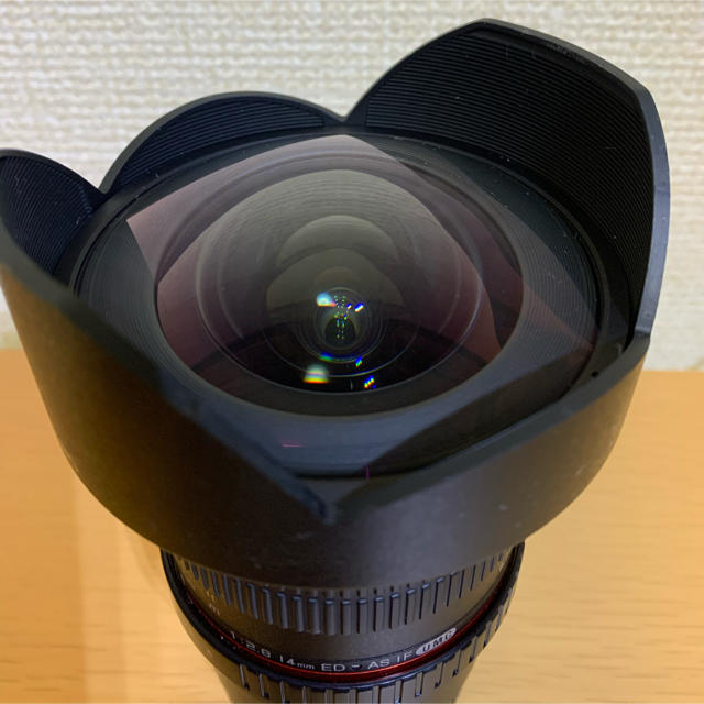 SONY(ソニー)のsamyang 14mm f2.8 スマホ/家電/カメラのカメラ(レンズ(単焦点))の商品写真