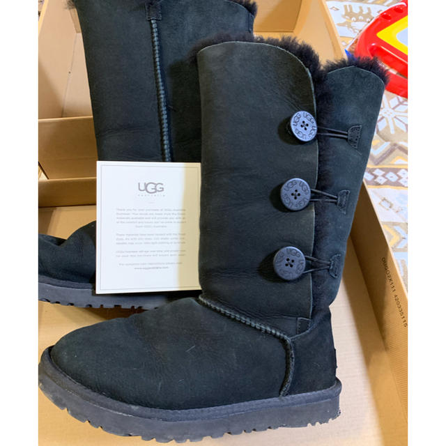 正規品　UGG ロングブーツ　3ボタンレディース