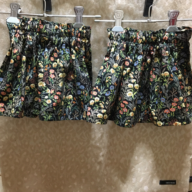 ベビースカート　　双子コーデ　90サイズ キッズ/ベビー/マタニティのキッズ服女の子用(90cm~)(スカート)の商品写真