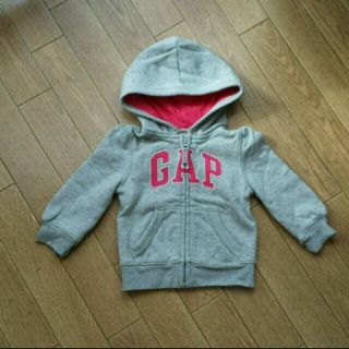 ベビーギャップ(babyGAP)の♡新品　裏起毛パーカー♡(トレーナー)