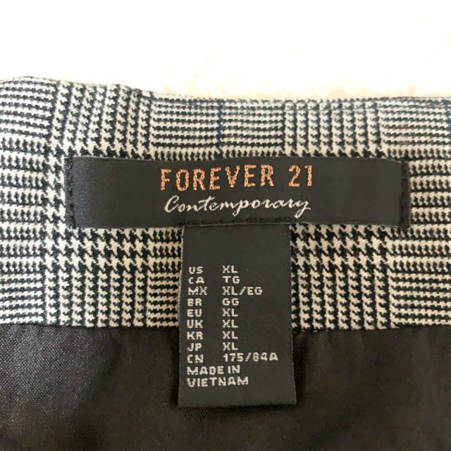 FOREVER 21(フォーエバートゥエンティーワン)のFOREVER 21  スカート レディースのスカート(ミニスカート)の商品写真