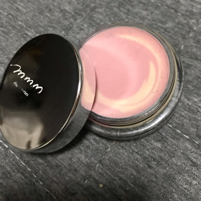 Cosme Kitchen(コスメキッチン)のmmm スキンスムーザー PW ムー コスメ/美容のベースメイク/化粧品(化粧下地)の商品写真