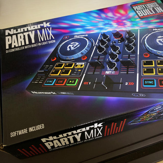 Numark   ★  party mix 楽器のDJ機器(DJコントローラー)の商品写真