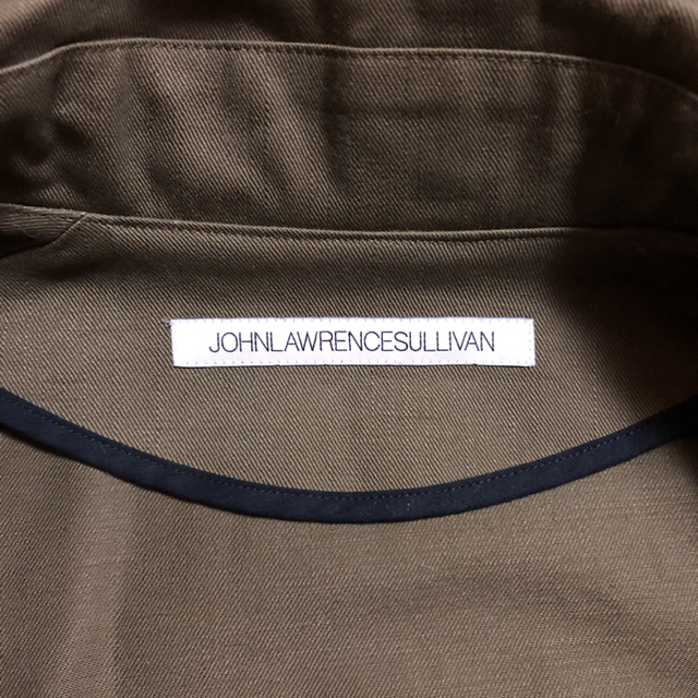 JOHN LAWRENCE SULLIVAN(ジョンローレンスサリバン)のジョンローレンスサリバン　メンズ　アウター　コート メンズのジャケット/アウター(ミリタリージャケット)の商品写真