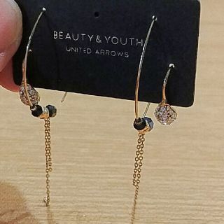 ビューティアンドユースユナイテッドアローズ(BEAUTY&YOUTH UNITED ARROWS)のプー♡様専用ユナイテッドアローズ綺麗系ピアス2種set未使用品(ピアス)