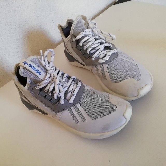 adidas(アディダス)のADIDAS チューブーラー ランナ メンズの靴/シューズ(スニーカー)の商品写真