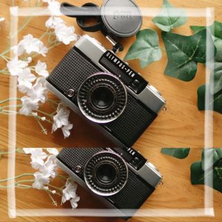 オリンパス(OLYMPUS)の小さいオリンパスペン☆ハーフフィルムカメラ☆機械式☆動作良好☆除菌抗菌ケア☆(フィルムカメラ)